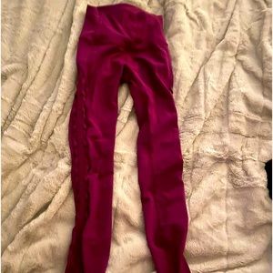 Lululemon magenta leggings